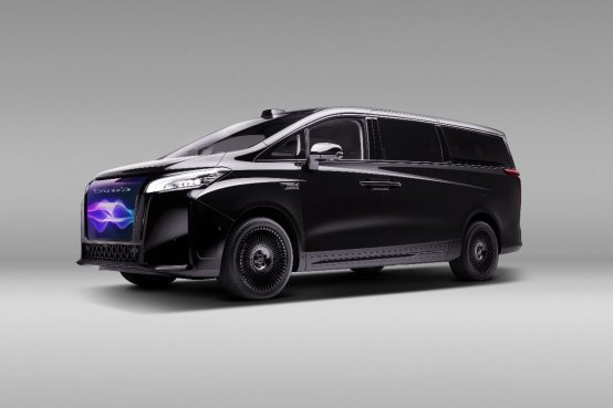 黑色的汽车
AI 生成的内容可能不正确。